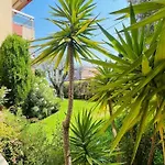 Beautiful Sunny Apartment With Balcony In Nice